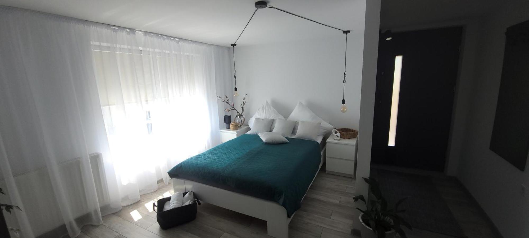 Apartamenty Pod Uwalonym Debem Jezow Sudecki Luaran gambar